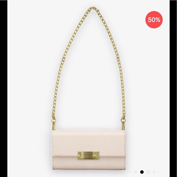 iPhone XR/ iPhone 11 Cream Clutch Case - Picture 3 of 4